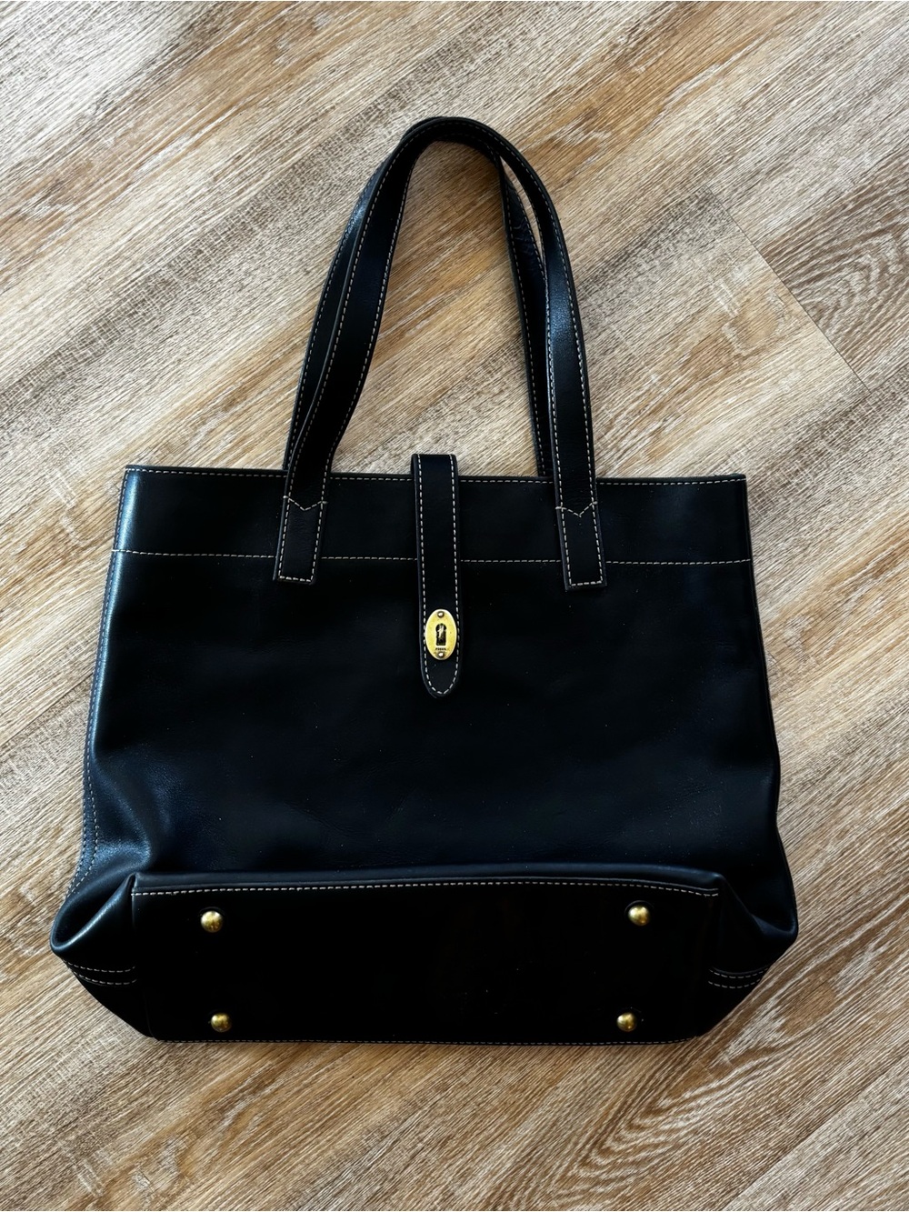 Fossil Austin Black Leather Tote Bag with Gold Hardware - Picture 2 of 6
